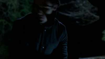 [dramatic music] - Pretty Little Liars: The Perfectionists