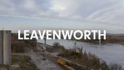[ dramatic music ] - Leavenworth