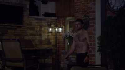 [dramatic music] - Pretty Little Stalker