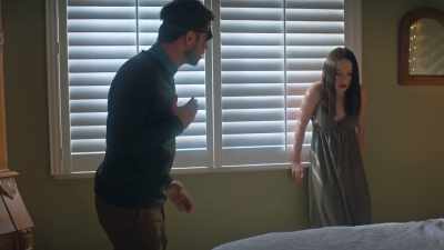 [dramatic music] - A Model Kidnapping