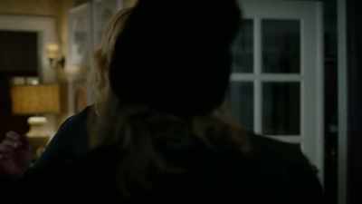 [dramatic music] - Good Girls