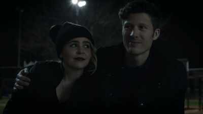 [dramatic music] - Good Girls