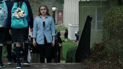 [dramatic music] - Good Girls