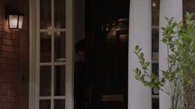 [dramatic music] - Imposters