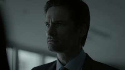 [dramatic music] - Eyewitness