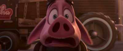 [dramatic music] - Hitpig!