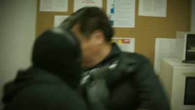 [dramatic music] - History's Greatest Heists with Pierce Brosnan