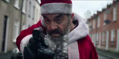 (DRAMATIC MUSIC)
(SCREAMING) - The Heist Before Christmas
