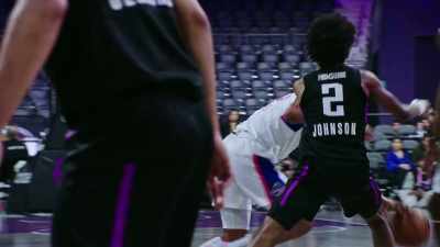 - [dramatic music swells]
- [shoes squeaking] - Destination NBA: A G League Odyssey
