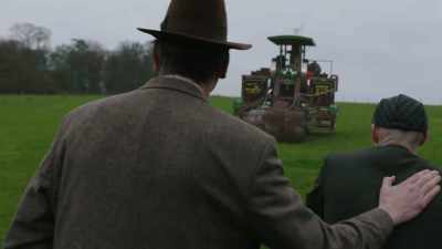 (dramatic music)
(tractor engine revving) - The Machines That Built America