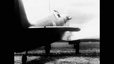 (dramatic orchestral music) - The Buildings That Fought Hitler