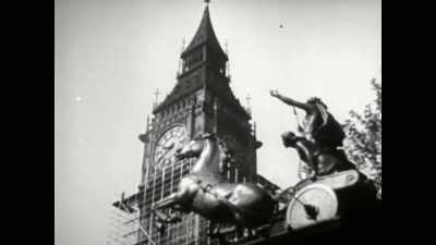 (dramatic orchestral music) - The Buildings That Fought Hitler