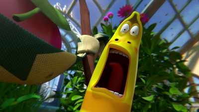 [dramatic scream] - Larva Family