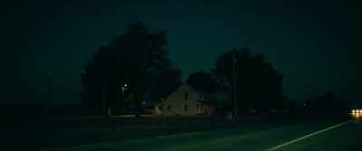 [♪ dramatic sting] - Monster Inside: America's Most Extreme Haunted House