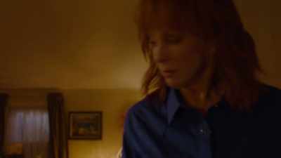 [dramatic tense music] - Reba McEntire's The Hammer