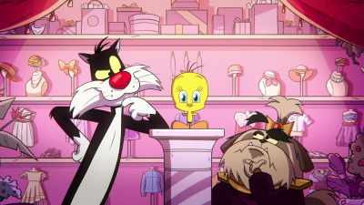 [dramatic upbeat music playing] - King Tweety