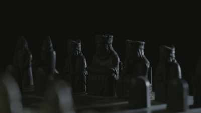 (dramatic violin music)
(thunder cracking) - The Game of Crowns: The Tudors