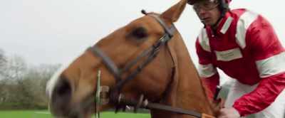 Dream Alliance looks like
he's making a move! - Dream Horse