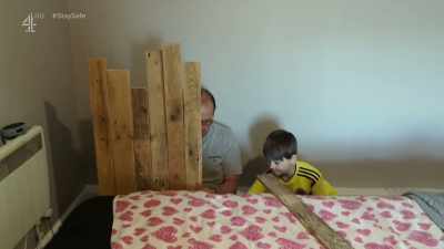 (drill whirring) - Escape to the Chateau: Make Do & Mend
