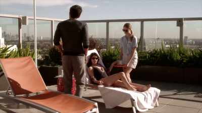 - Drink?
- I'm sober, remember? - Famous in Love