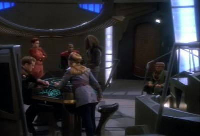 - Drink this.
- What is it? - Star Trek: Deep Space Nine