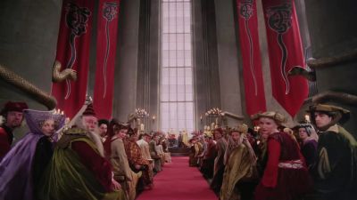 Drop that crown - Ella Enchanted