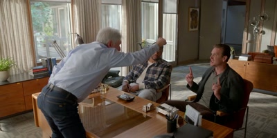 - Drop it, drop it. Do it, do it.
- Don't you do it, Paul. Don't do it! - Shrinking