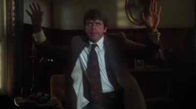 - Drop it! Get it down!
- All right, it's down! - Marathon Man