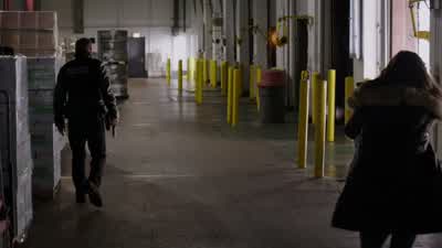 - Drop it!. - Chicago P.D.