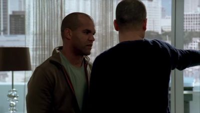 Drop it! - Prison Break