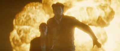 - Drop the ladder.
- Right. - The Rocketeer