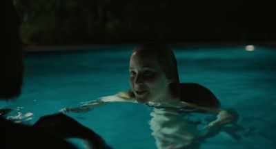 - Du tæller. To, en!
- Tre, to... - Causeway
