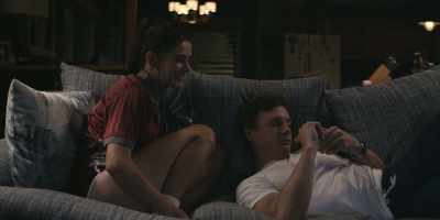 Dubba-dubba-dubba date.
[laughs] - Dexter: Original Sin