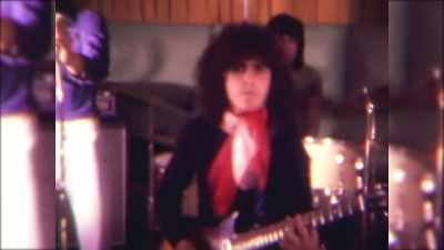 DuBrow had been jamming
with some friends - Randy Rhoads: Reflections of a Guitar Icon