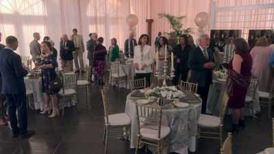 Duchess, have you met Inspector Herve?
You really should. - Leverage: Redemption