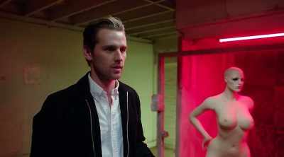 Dude, I didn't wanna complicate
things, okay? - Sex and the Future