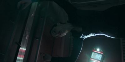 [dull clunking] - The Expanse