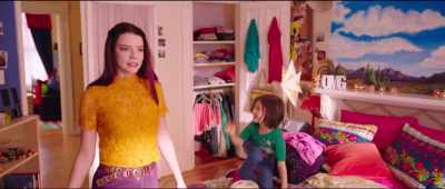 -Dullsville!
-(Charlie laughing) - Playmobil: The Movie