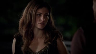 Dumb moving coming
into the quarter. - The Originals