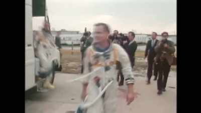 During a ground simulation
of Apollo 1, - American Moon