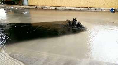 During storms, the system
is easily overwhelmed - Sewer Divers
