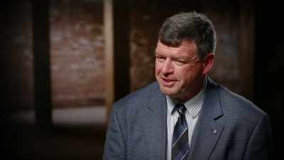 During the conversation
with the police, David says - New York Homicide