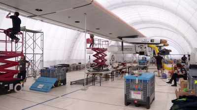 During the delay,
engineers chill out - Tales From The Explorers Club