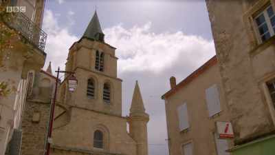 During the raids in Saint-Junien,
Renee and her siblings were hidden - My Family, The Holocaust And Me