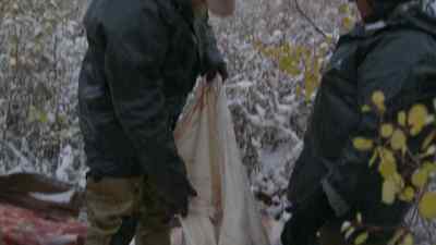 DUSTIN: Jesus,
these things are huge. - The Last Alaskans