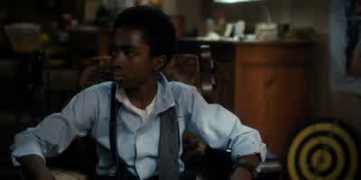 Dustin, what are you doing? - Stranger Things