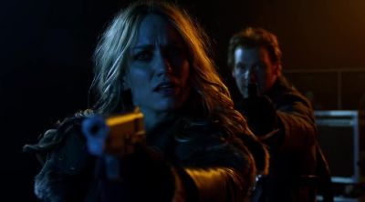 - Dutch!
- No, wait! - The Strain