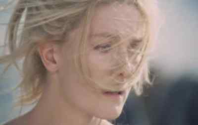 Dying,
with a broken neck - The Trojan Women
