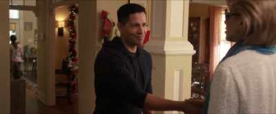 (Dylan)
Thank you. - A Bad Moms Christmas