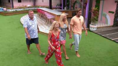 >> DYLAN'S PARENTS ARE EXACTLY
HOW I THOUGHT THEY WOULD BE. - Love Island